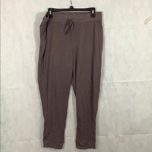 NWOT Xersion slim fit size large lounge pants